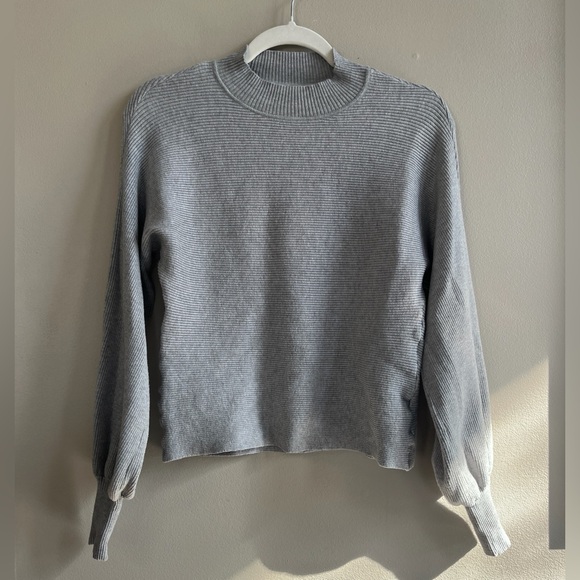 Gilli Sweaters - Gilli Long Sleeve Mock Neck Ribbed Knit Top Sweater Heather Grey size small